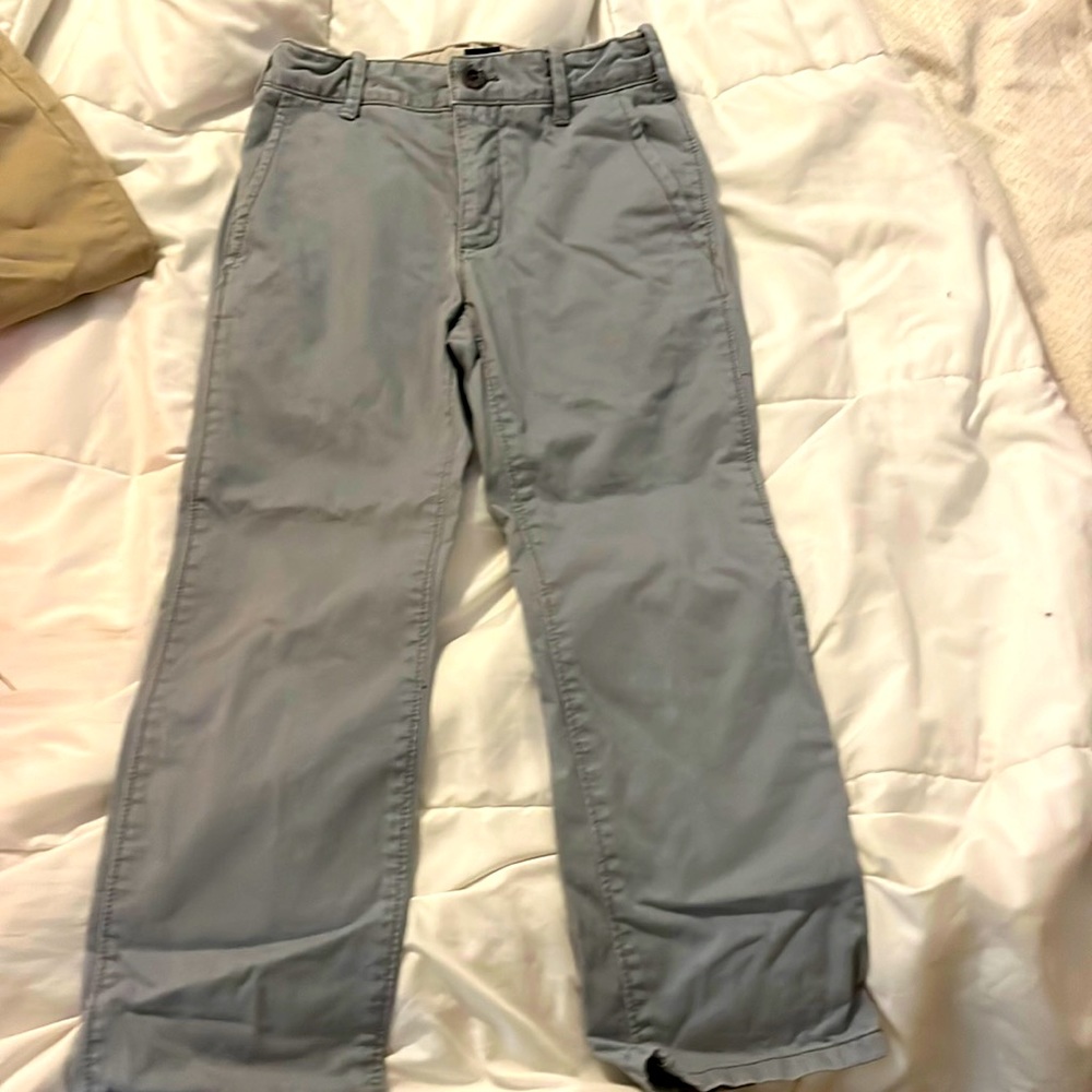 Gap gray casual pants in a size 6 regular.